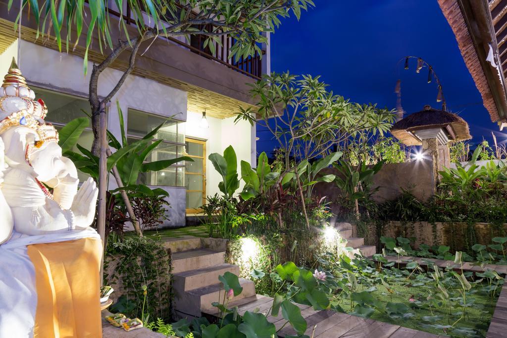 Lotus Villa Ubud By Mahaputra Exterior photo