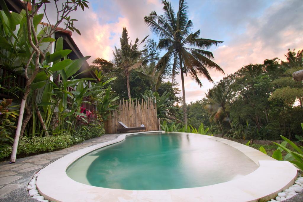 Lotus Villa Ubud By Mahaputra Exterior photo