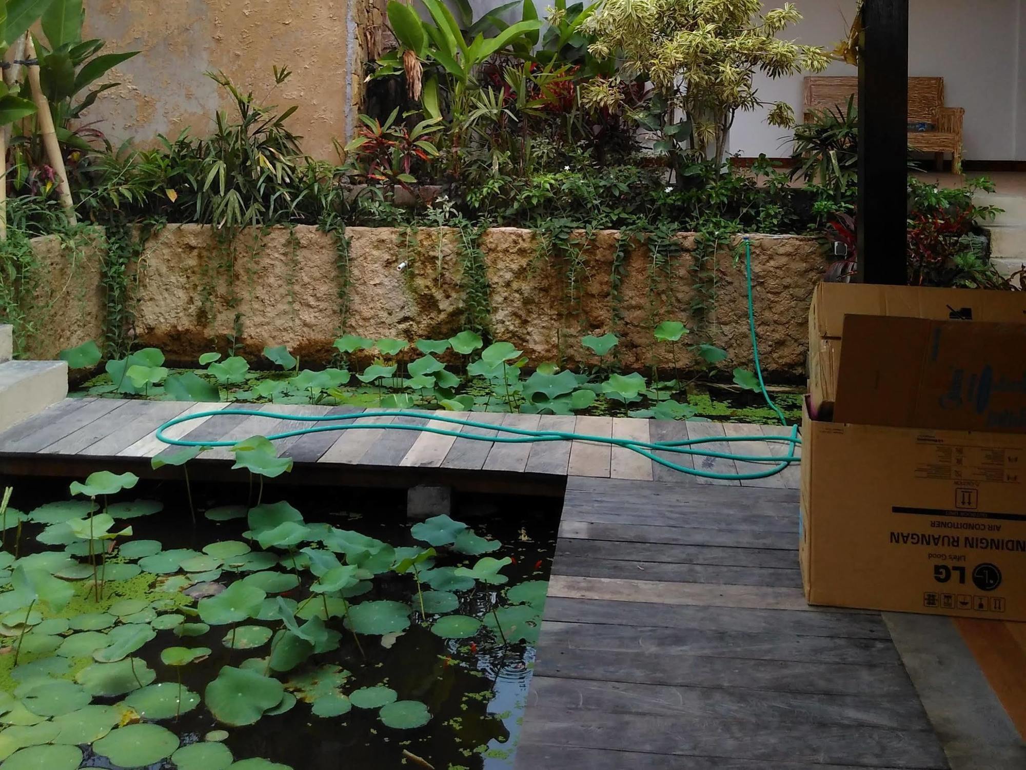 Lotus Villa Ubud By Mahaputra Exterior photo